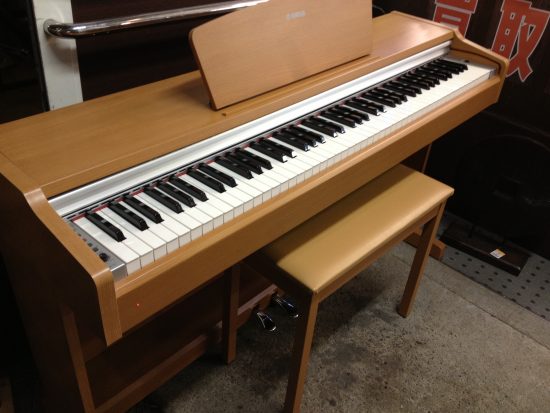 YAMAHAヤマハ 電子ピアノ YDP-131 ハニーチェリー調仕上げ 買取致しました！千葉市若葉区リサイクルショップ愛品館千葉店楽器中古販売出張買取