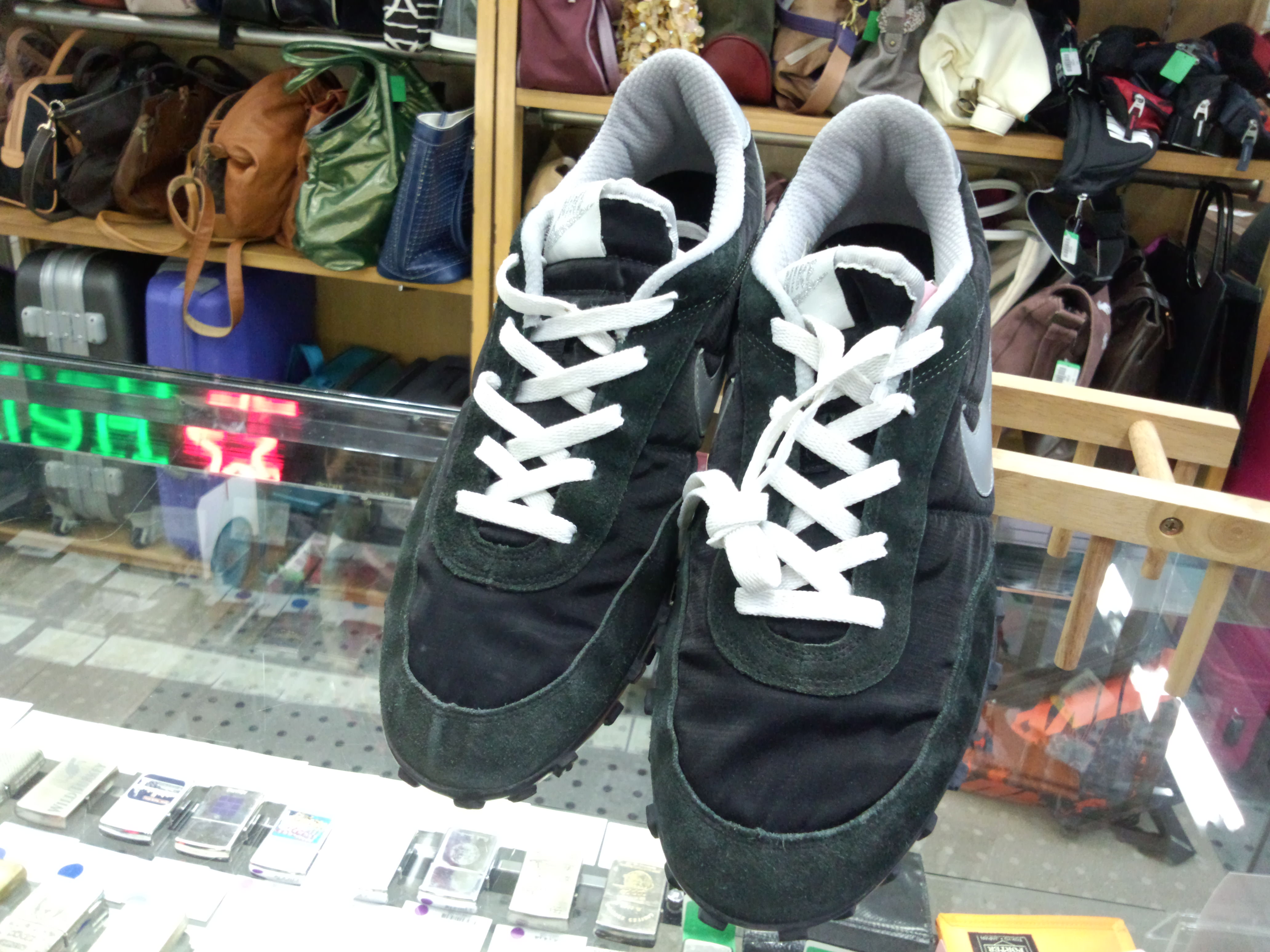 Nike Waffle Racer ナイキ ワッフルレーサー買取致しました 愛品館千葉店 リサイクルショップ 中古品の買取は愛品倶楽部 愛品館