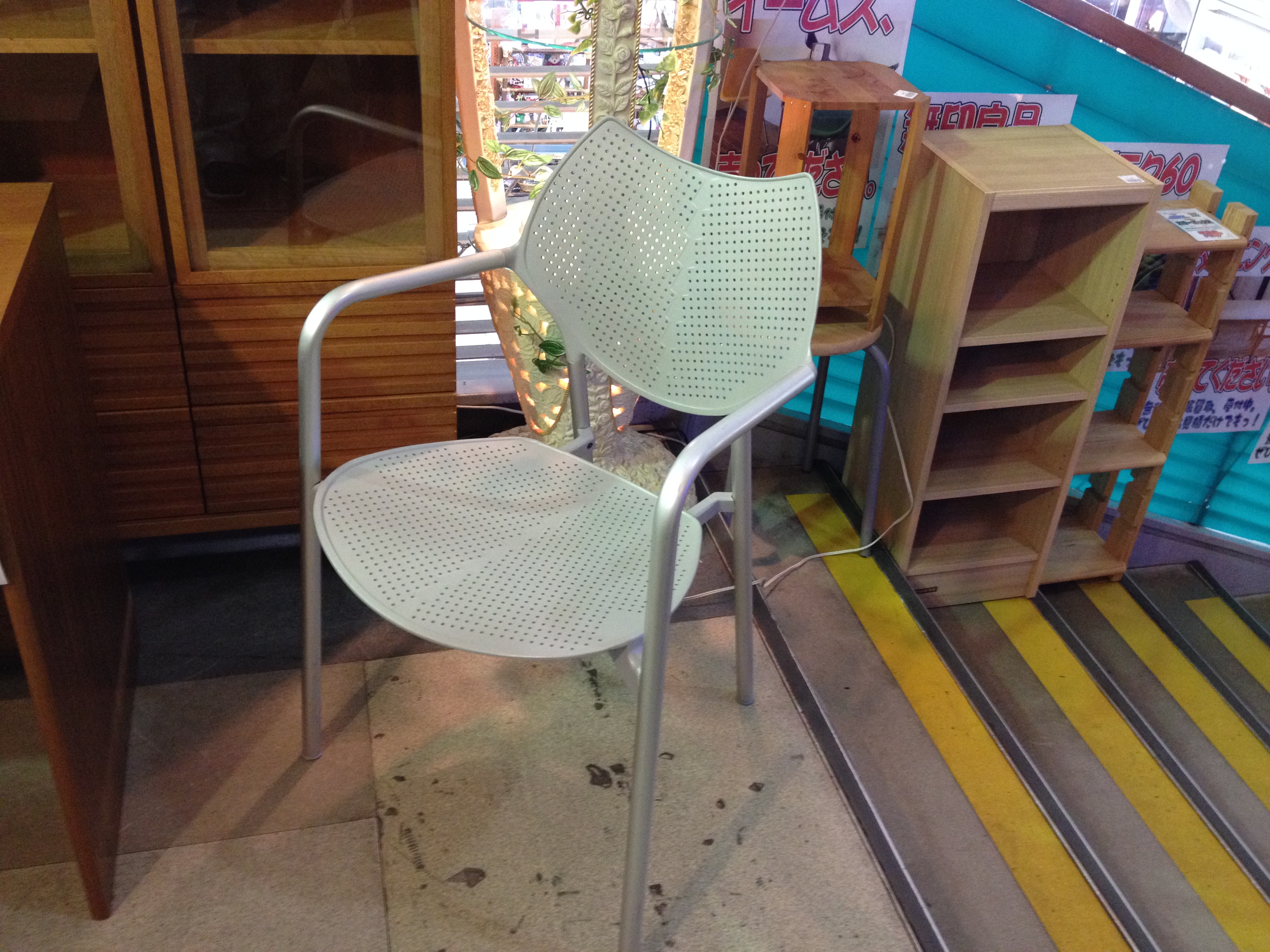 Driade IRTA アームチェア 買取致しました｜愛品館千葉店 | リサイクル 
