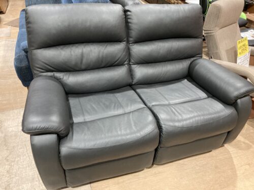 2人掛け電動リクライニングソファ ニトリ 2人掛け電動リクライニングソファ(UM01 IV BOX付き 2モーター