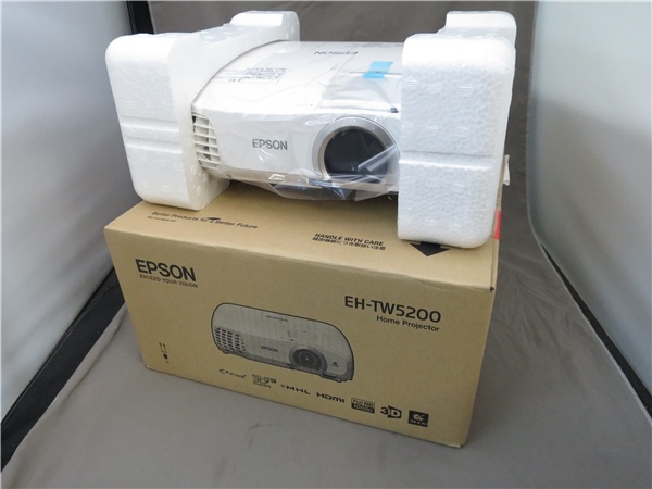 EPSON(エプソン)ホームプロジェクター EH-TW5200 買取致しました|愛品
