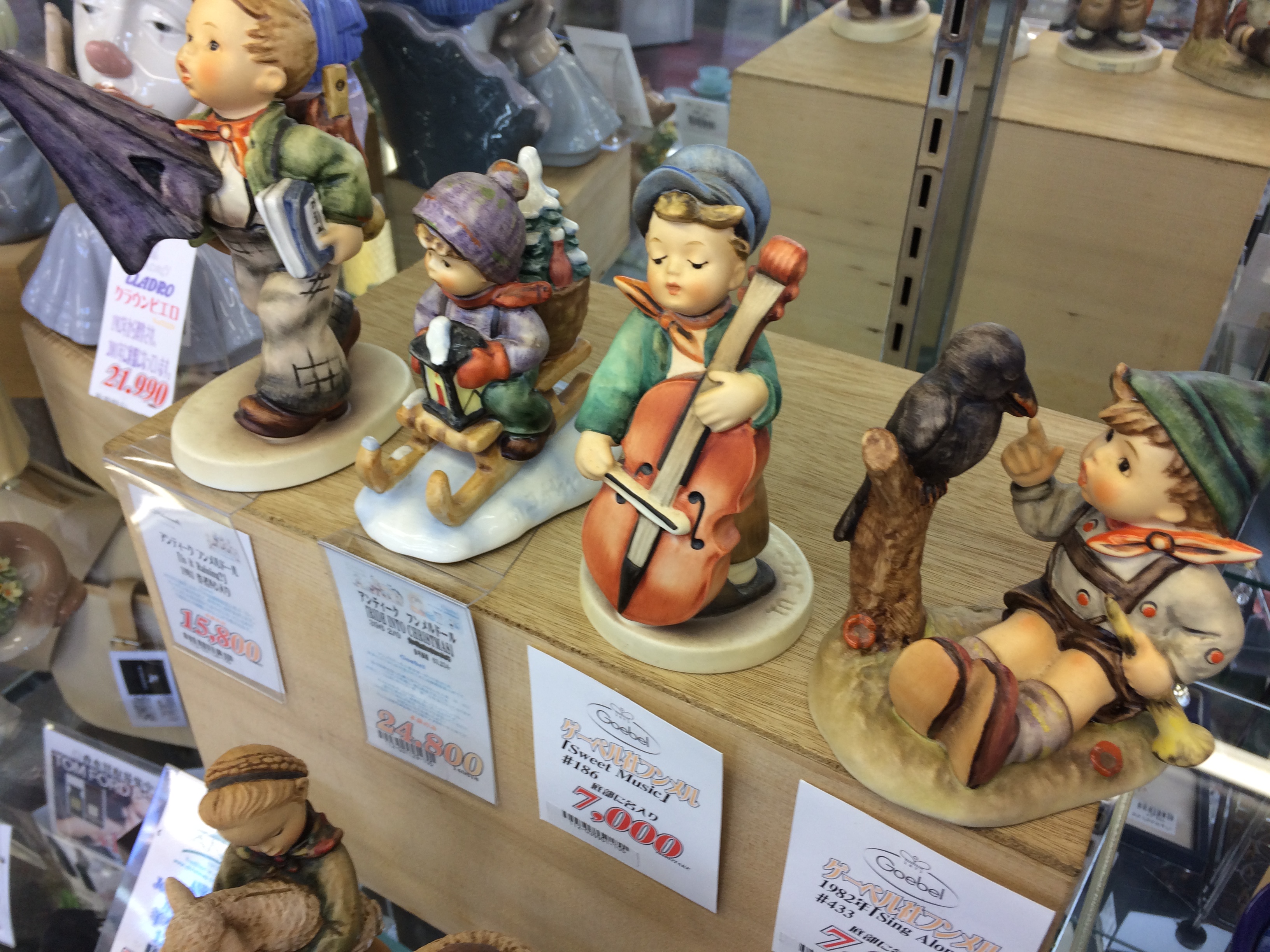 ゲーベル社フンメル人形買取致しました|愛品館千葉店 | リサイクル 