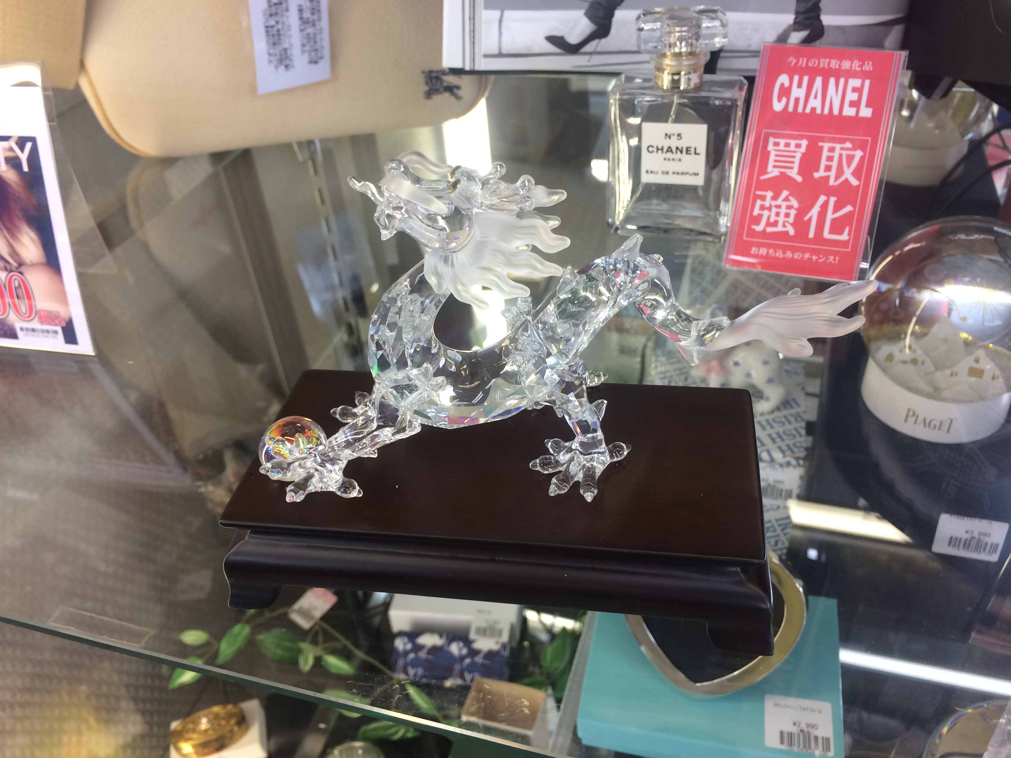 スワロフスキー『ドラゴン』入荷しました！ | リサイクルショップ 中古 