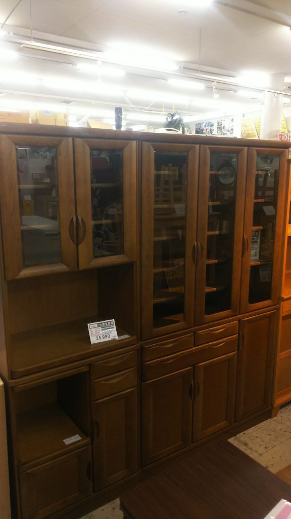 » カリモク Karimoku 食器棚 二枚扉 三枚扉 家具 リサイクルショップ愛品館江戸川店 江戸川区/葛飾区/江東区/墨田区/浦安市 篠崎