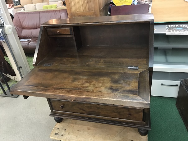 松本民芸家具 H型ボールフットビューロー買取致しました|愛品館八千代 