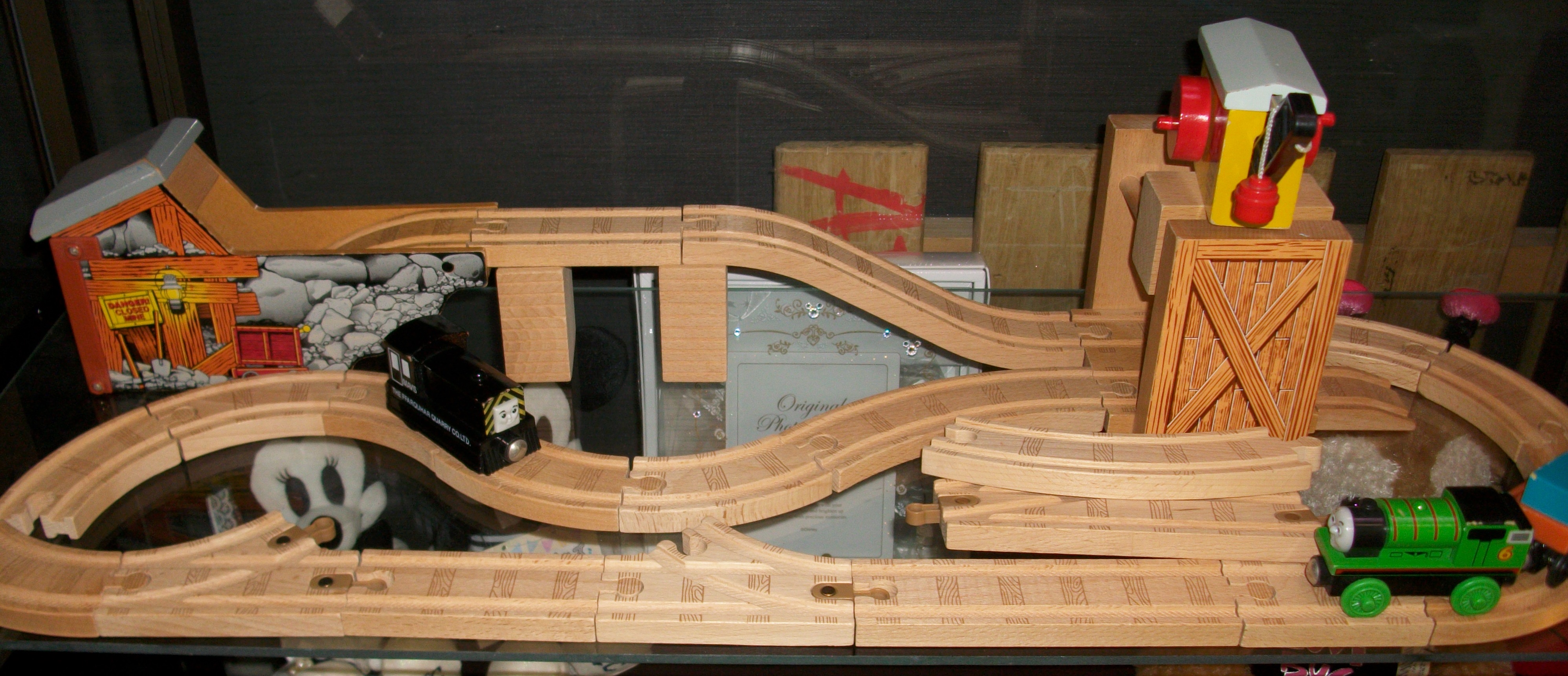 木製トーマス　車両20台セット | きかんしゃトーマス 木製レール サーカス列車 Y5020 並行