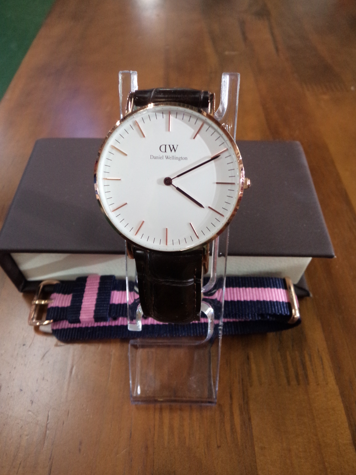 Daniel Wellington ダニエルウェリントン B36R4 腕時計