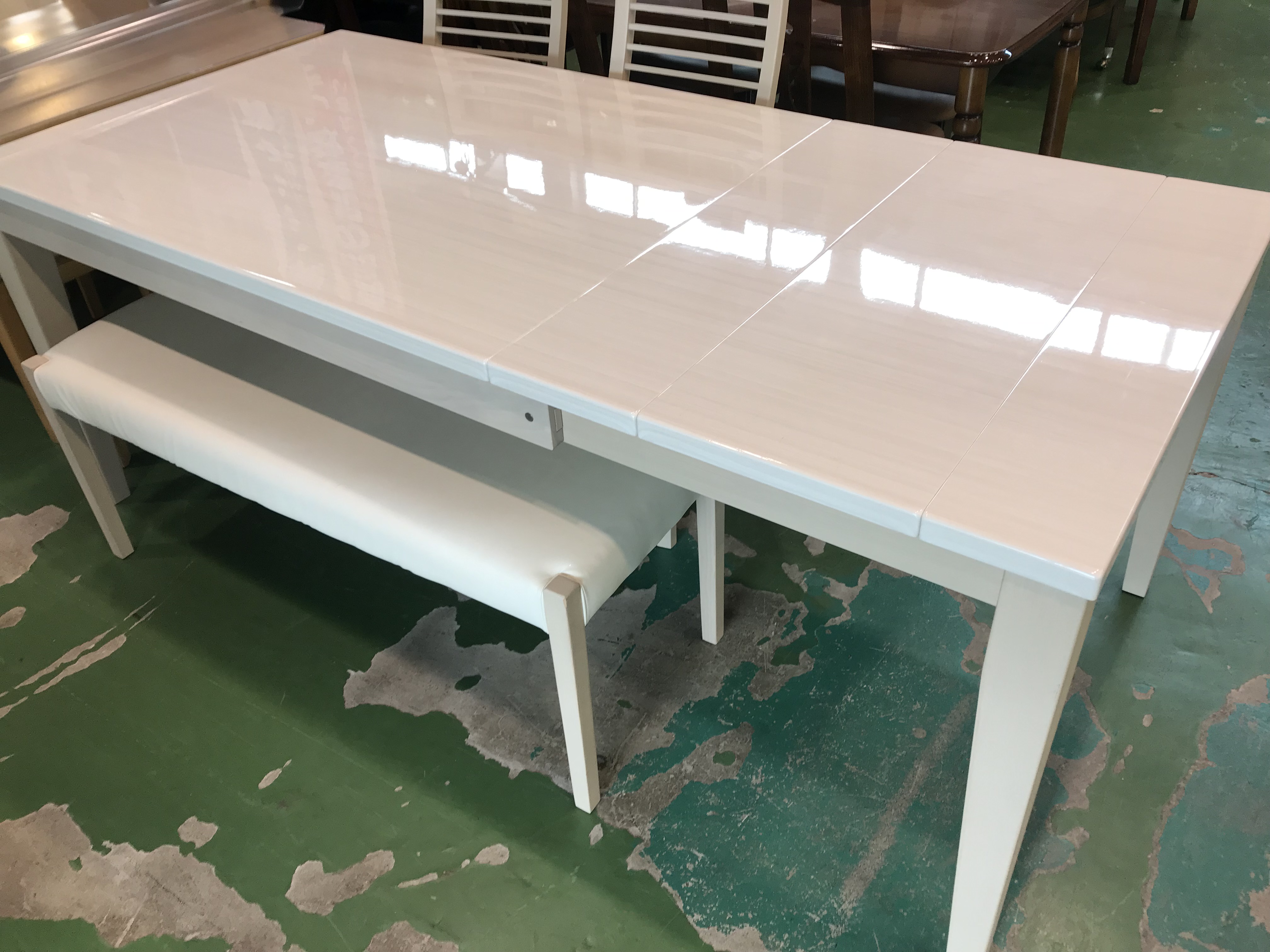 シギヤマ家具 伸長式ベンチダイニング4点SET入荷 家具・家電専門店の 