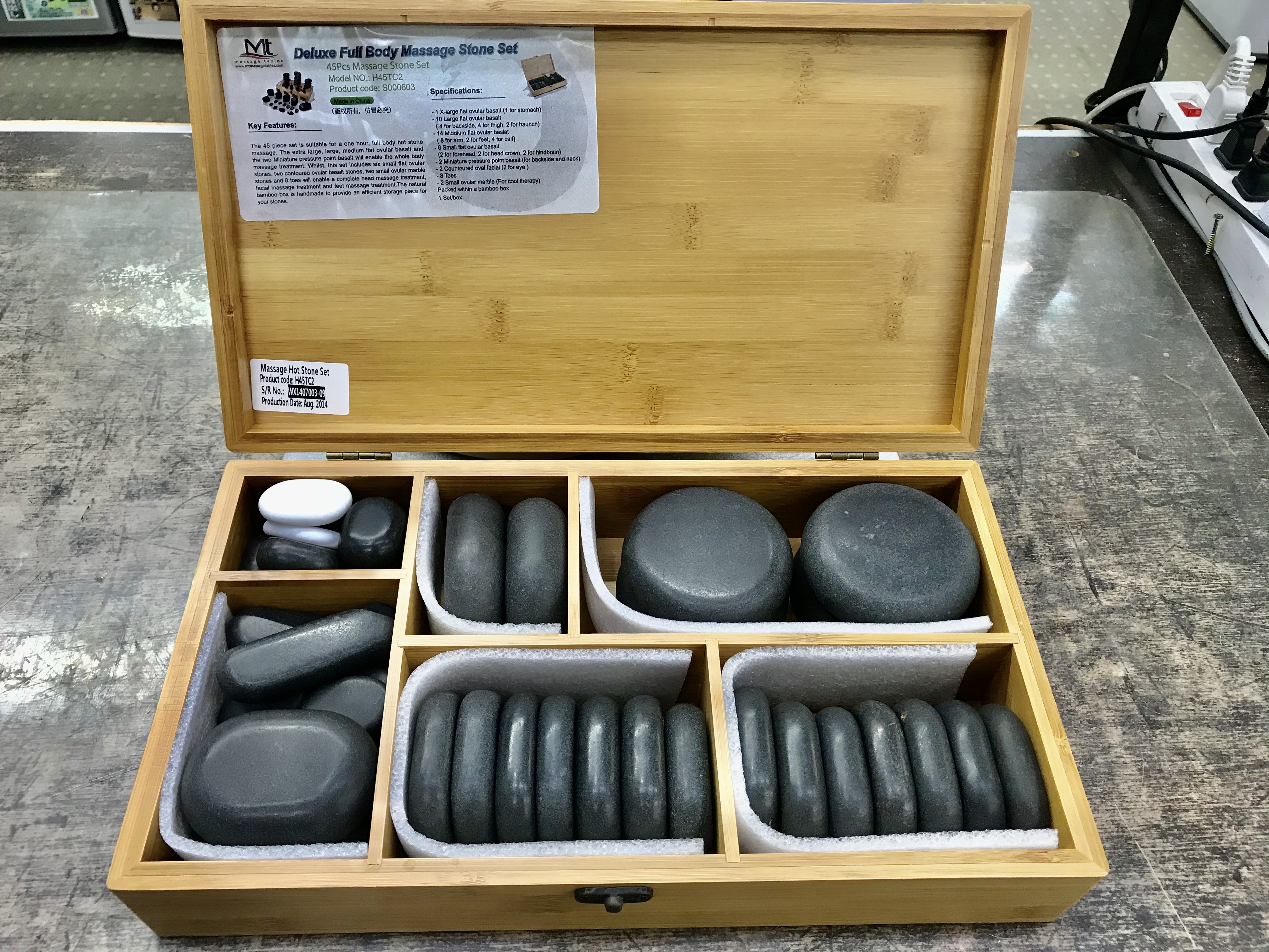 » HOT STONE MASSAGEホット&コールドストーン 45個セット買取致しました！ | リサイクルショップ 中古品の買取は愛品倶楽部・愛品館