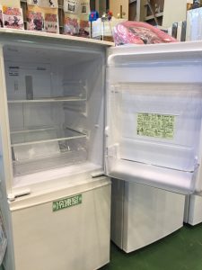 愛品　冷蔵庫