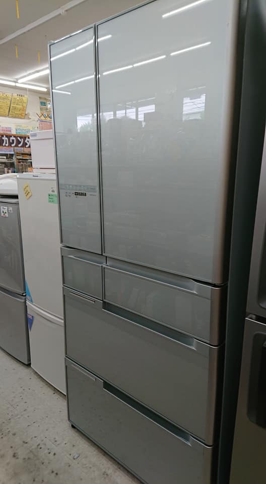 リサイクルショップ江戸川区 大きな日立 670L 6ドア冷凍冷蔵庫（2013 