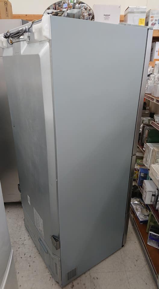リサイクルショップ江戸川区 大きな日立 670L 6ドア冷凍冷蔵庫（2013 