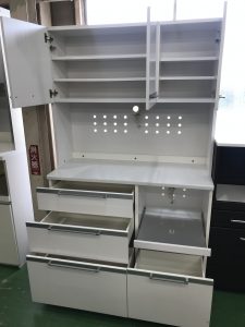 ユーアイ3枚扉キッチンボード (3)