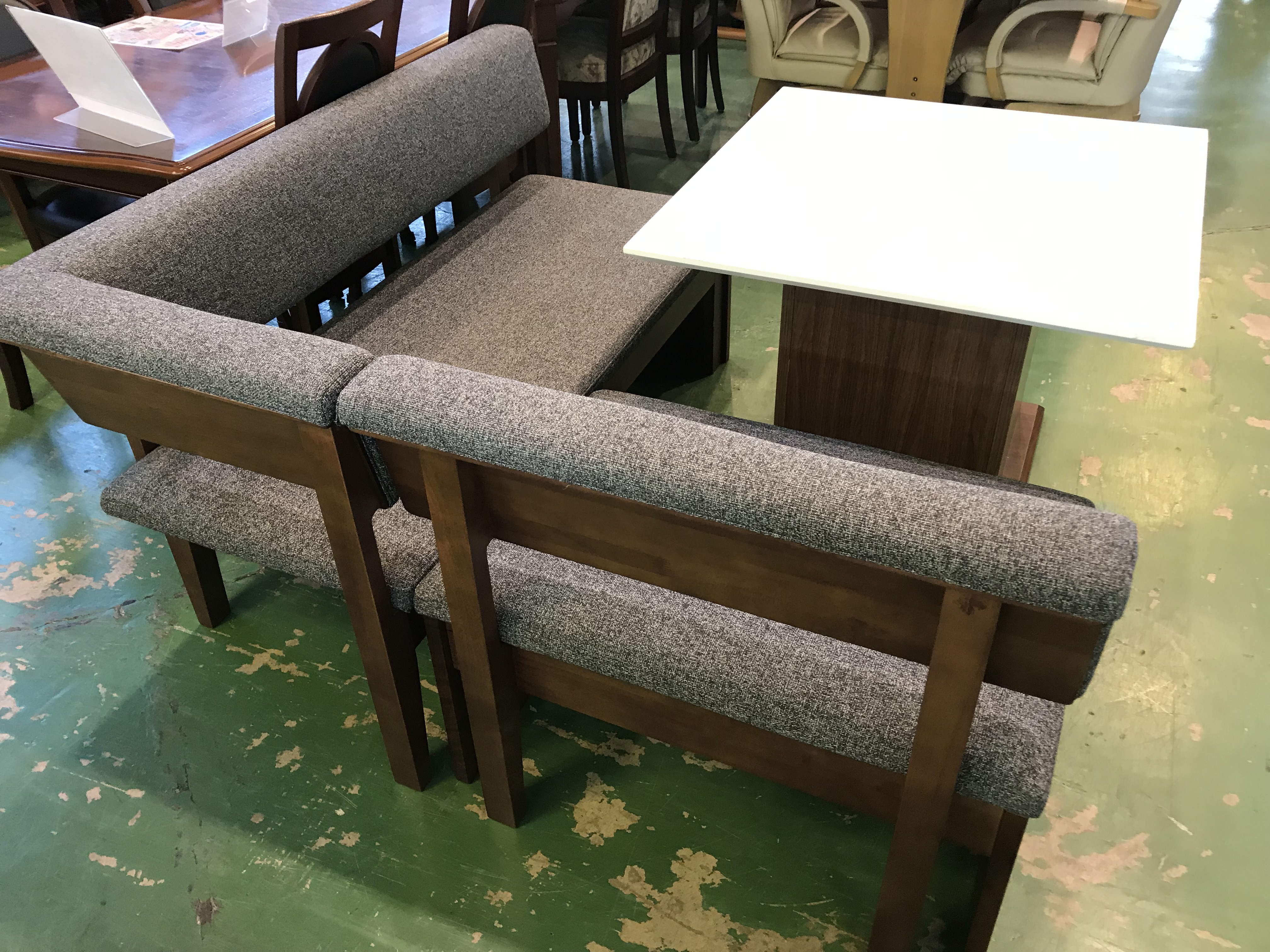 シギヤマ家具の伸長式リビングダイニングセット買取致しました。愛品館 