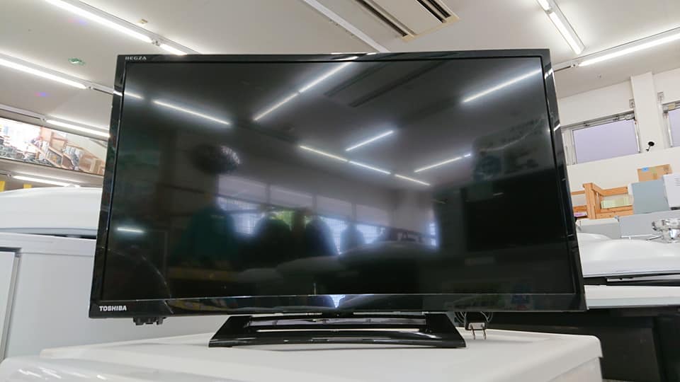 TOSHIBA東芝 REGZAV型液晶テレビ S 年製入荷