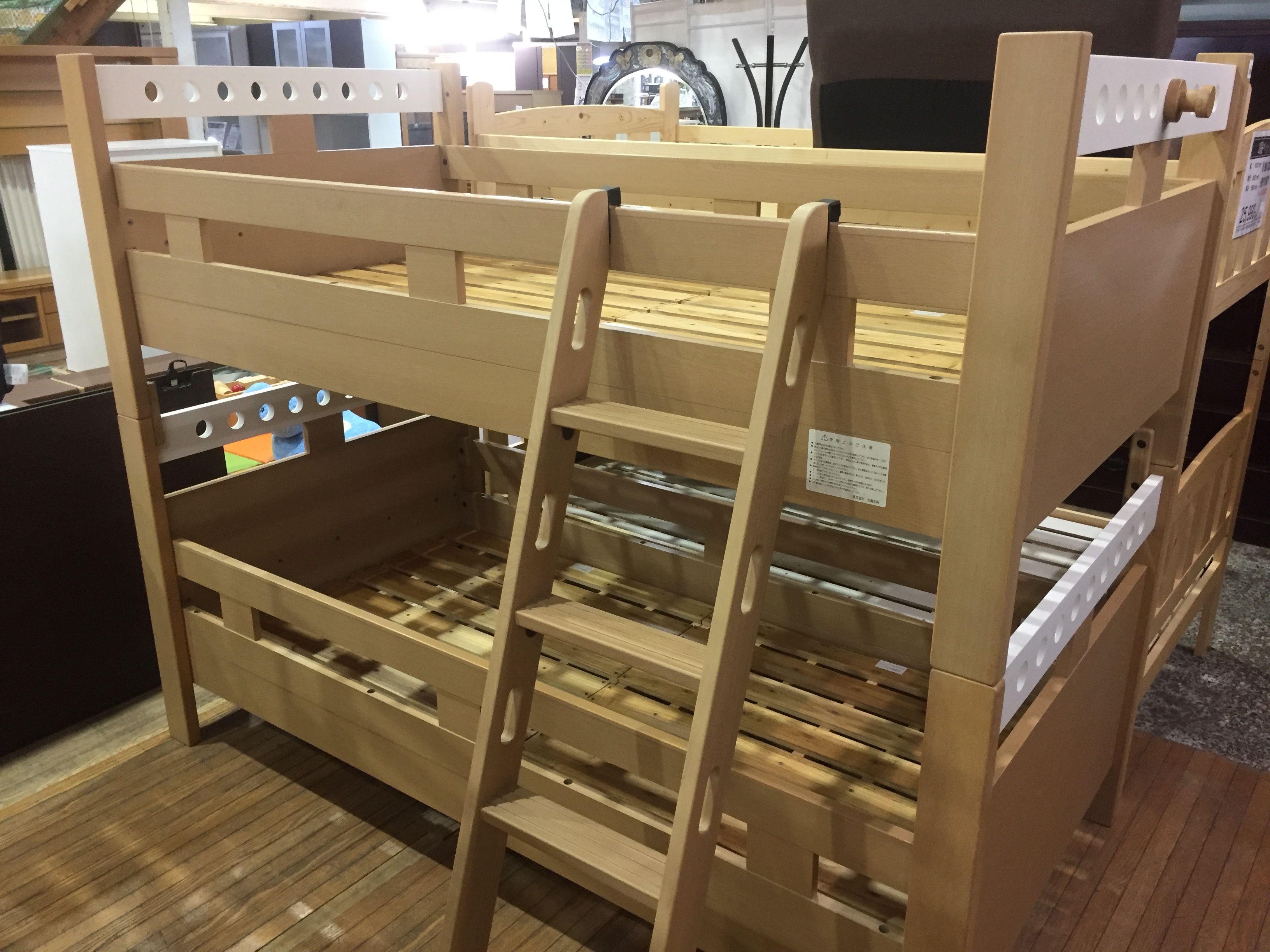 » 光製作所2段ベッド入荷致しました！ リサイクルショップ 中古品の買取は愛品倶楽部・愛品館