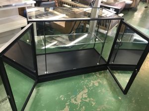 木製ショーケース (8)