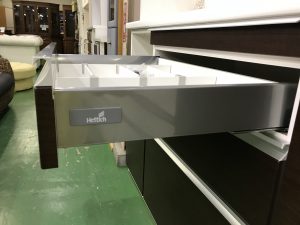 松田家具スライド扉キッチンボード (27)