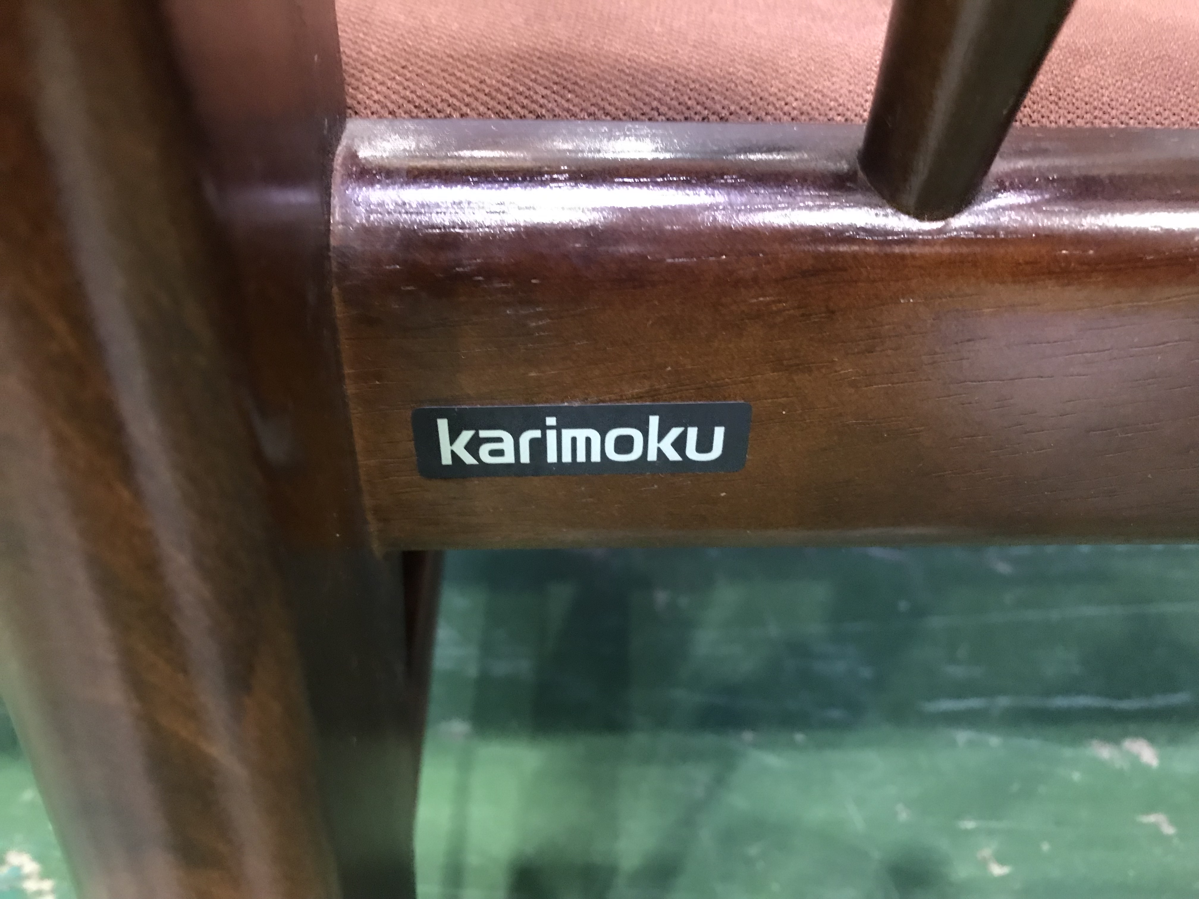 Karimoku カリモク コロニアル 平織布張2人掛椅子買取致しました|愛品 