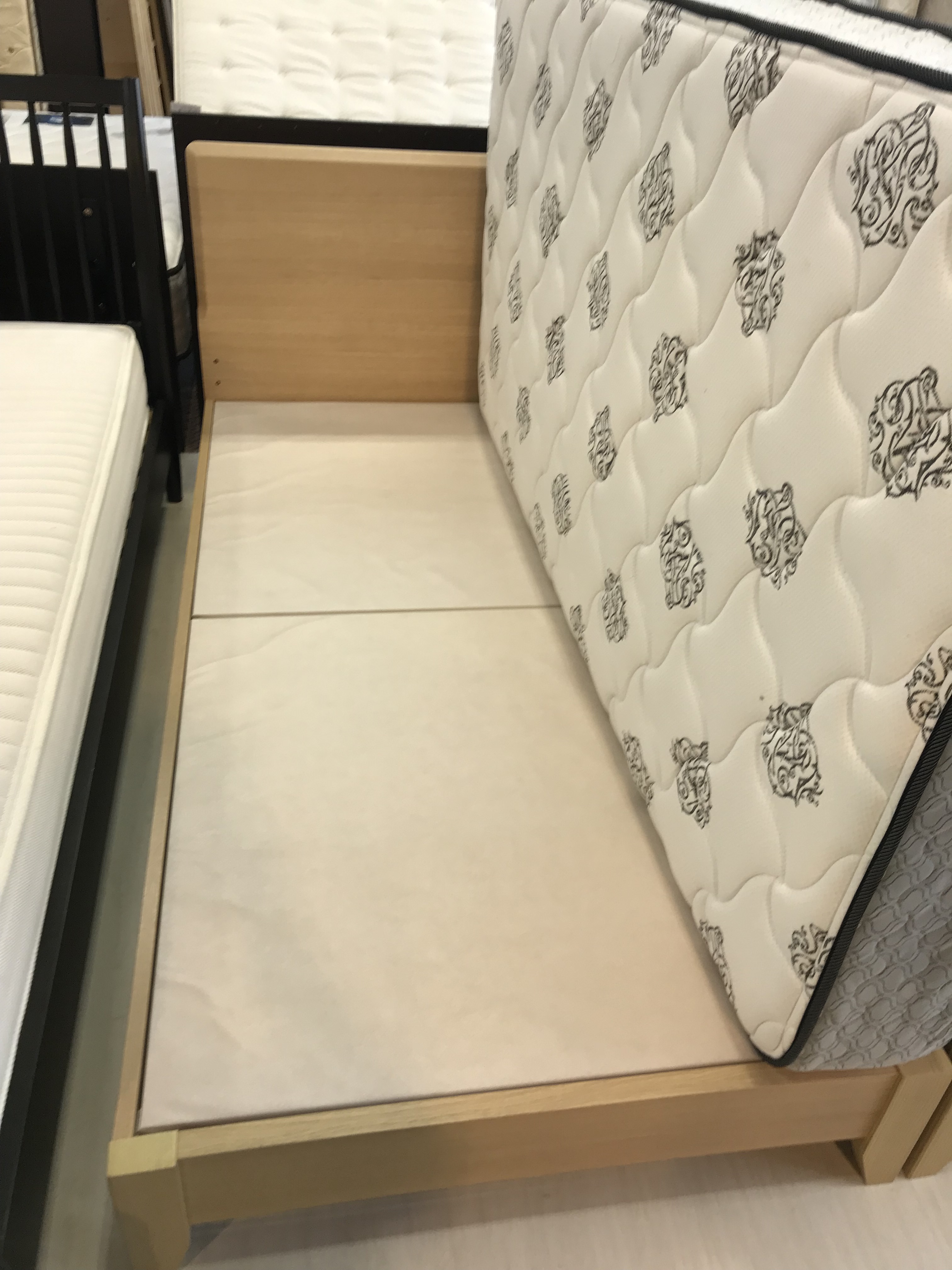 ニトリ シーリー シングルベッド2セット入荷 家具専門リサイクルショップ愛品館八千代店 リサイクルショップ 中古品の買取は愛品倶楽部 愛品館