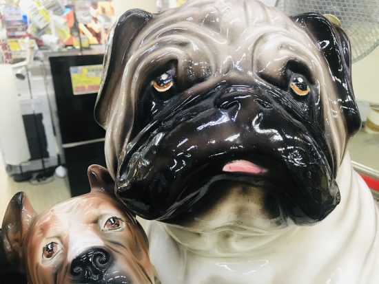 犬の置物