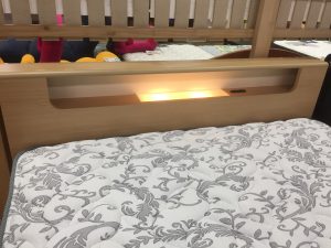 Serta（サータ）ダブルベッド