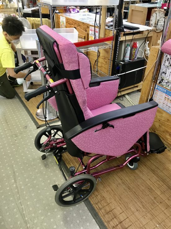 介助型ティルト＆フルリクライニング車いす FR-31TR買取致しました｜愛品館千葉店