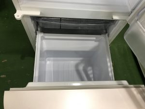 SHARPの19年製2ドア冷凍冷蔵庫(SJ-GD14E)入荷!! リサイクルショップ愛 