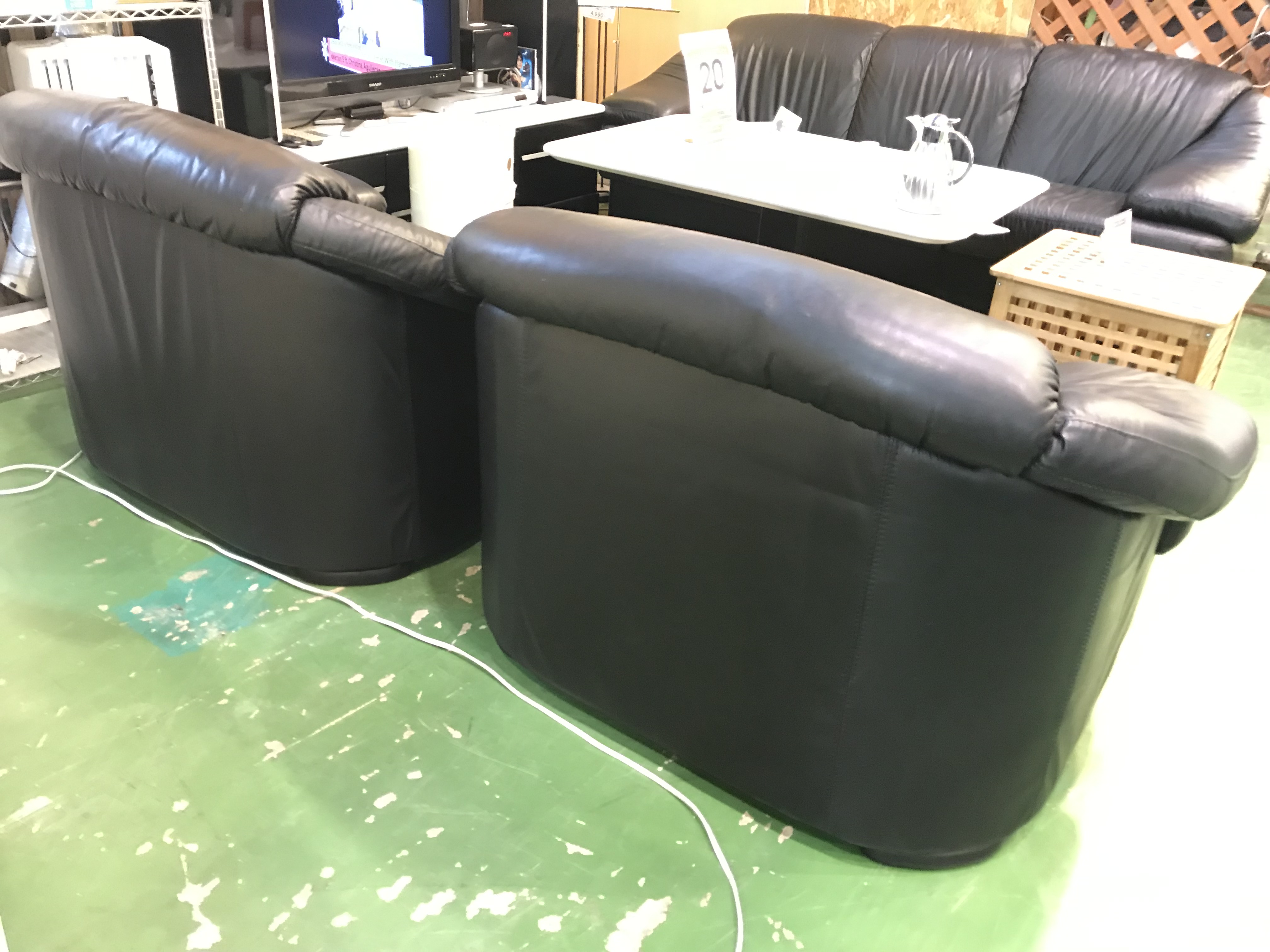 総本革応接ソファセット入荷!! 家具専門リサイクルショップ愛品館 