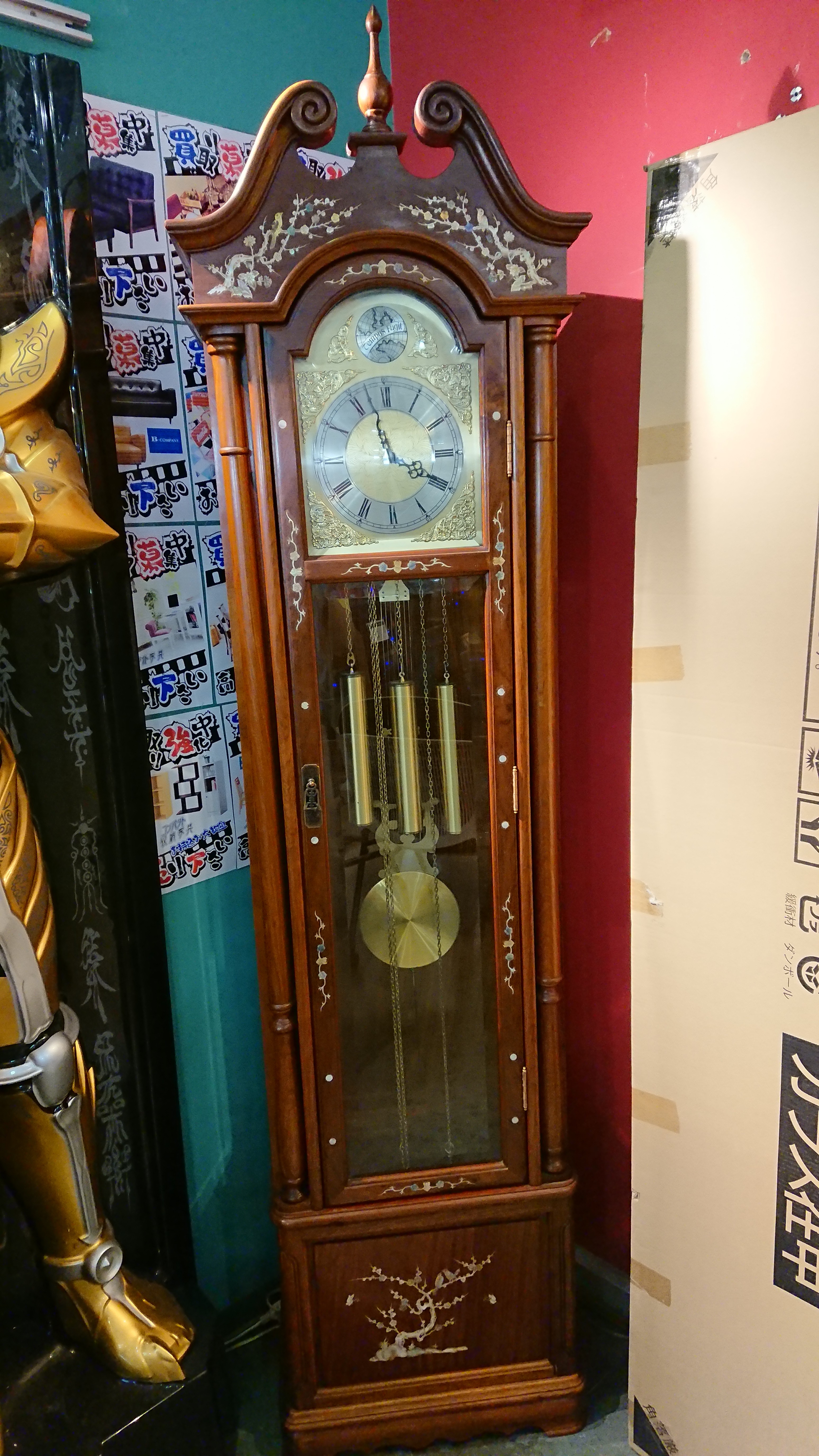 驚きの値段】 螺鈿ホール時計 ドイツ製 置時計