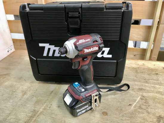 Makitaマキタ インパクトドライバTD171(18V 6Ah) TD171DGXAR買取致しました