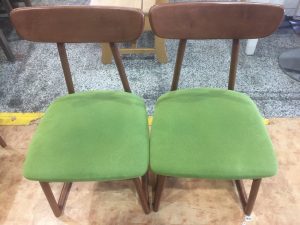大塚家具　ベンチダイニング4点セット 