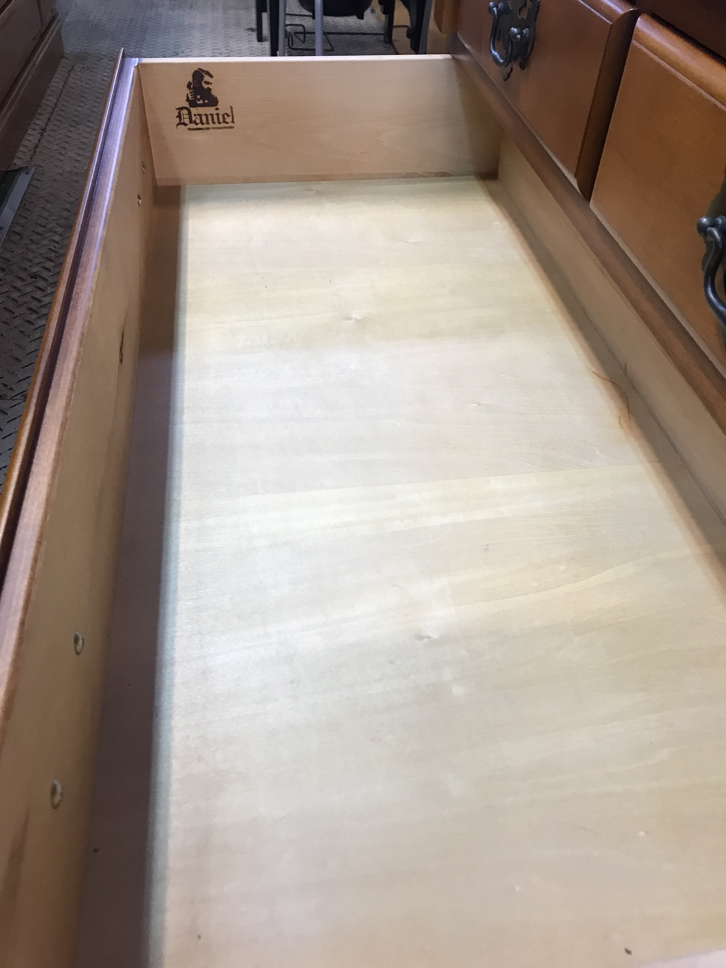 横浜クラシック家具|ダニエル|ライティングビューロー買取致しました 