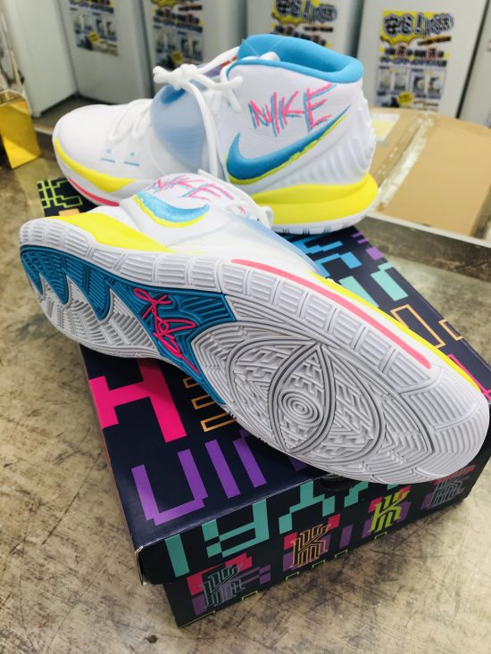 Nike Kyrie 6 90s (GS)買取