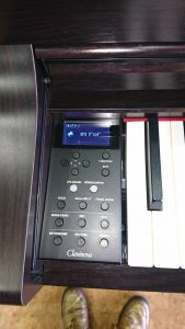 YAMAHA CLP-635④