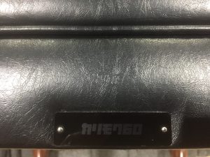 カリモク60オットマン３