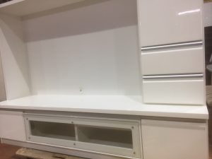枠型TVボード２