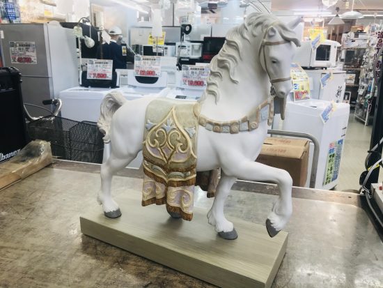 LLADRO リヤドロ 威風堂々買取