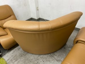 IDC大塚コーナーソファ