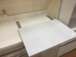 パモウナ（Pamouna）スライド扉キッチンボード (6)