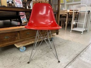 愛品館江戸川店モダニカサイドシェルチェア