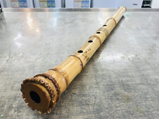 容山作 尺八 57cm 1印 藤巻き銀三線