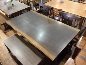 ニトリ（NITORI）ベンチダイニング4点セット