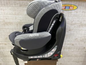 アカチャンホンポ限定モデル　フラディア グロウ ISOFIX プレミアム 