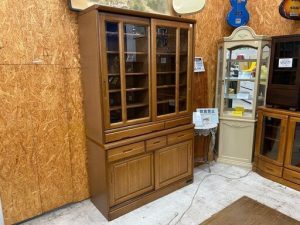 愛品館江戸川店食器棚②