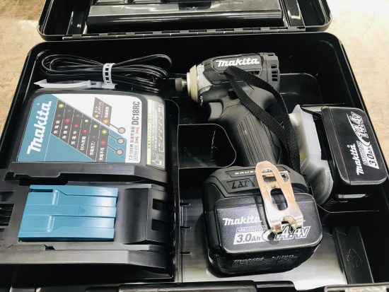 Makita 充電式インパクトドライバ TD160DRFXB 買取致しました｜愛品館千葉店