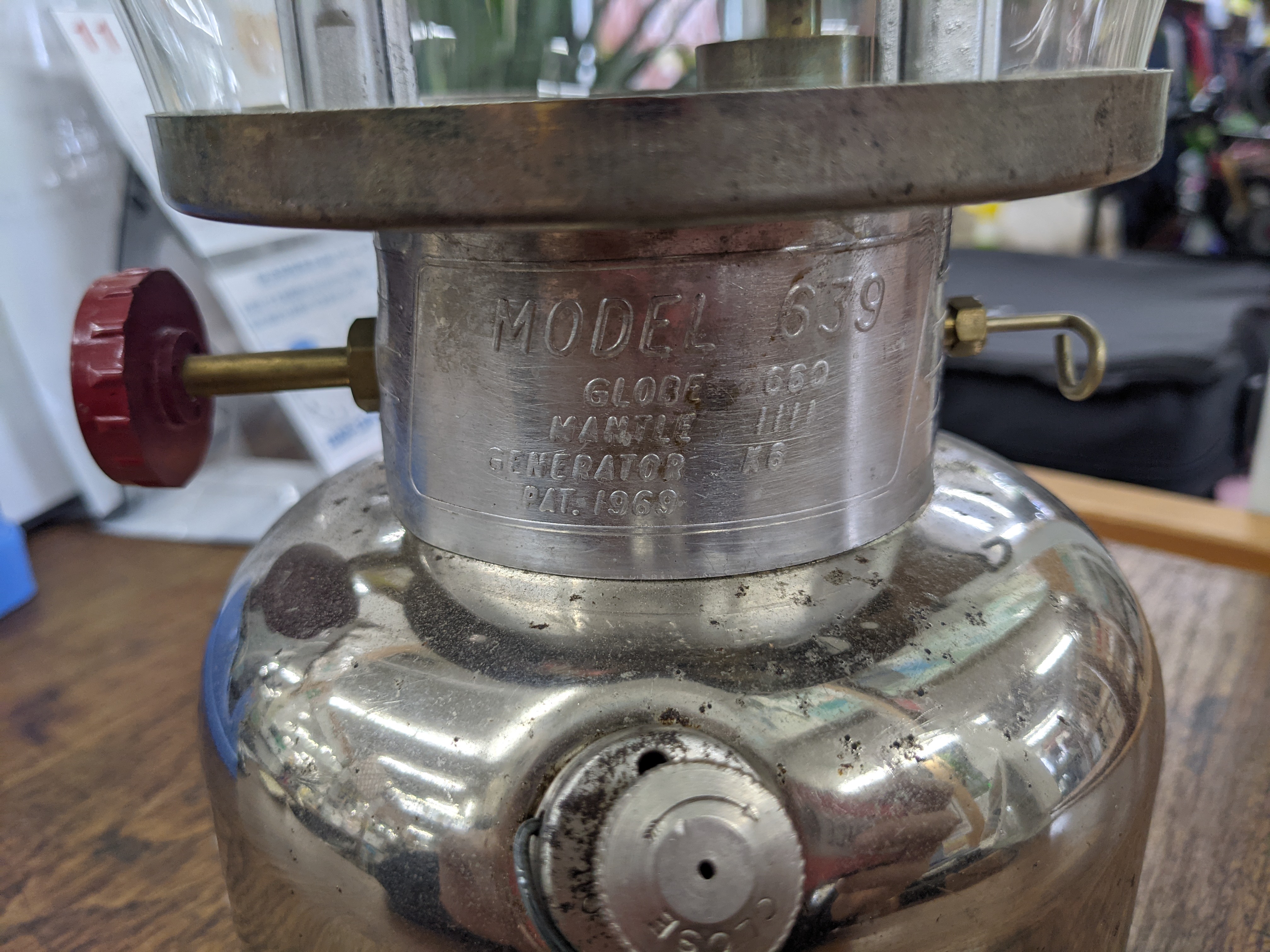 Coleman 639 71年製 ビンテージランタンを買取致しました｜愛品館 