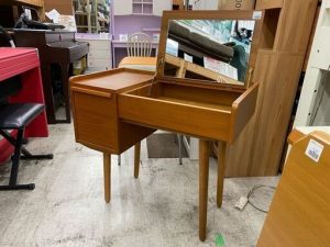 愛品館江戸川店ウニコドレッサー買取いたしました