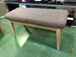 シギヤマ家具の伸長式リビングダイニングセットジャスト買取致しました 