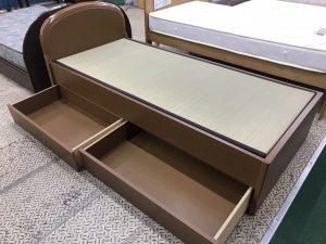 セミシングル畳ベッド-6-300x225.jpg